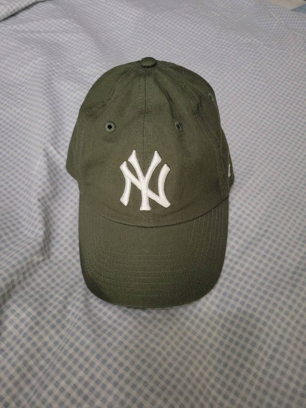 New York Yankees Olive Green Adjustable Baseball Cap